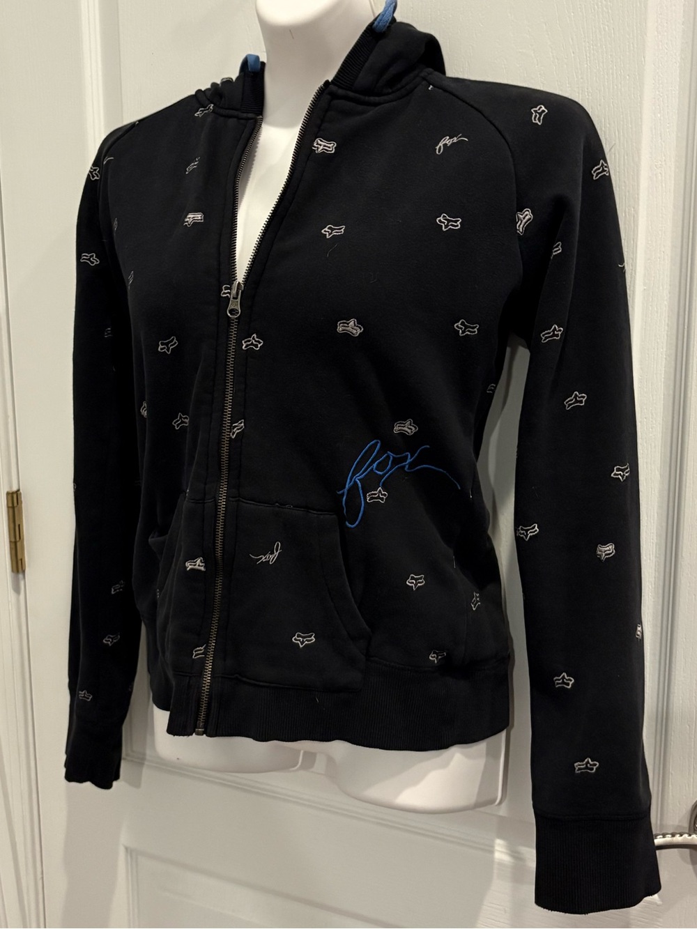 Fox Girls Black Logo Head Zip-up Hoodie Size M - Picture 3 of 9